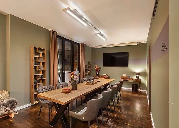 The Weinmeister Hotell *